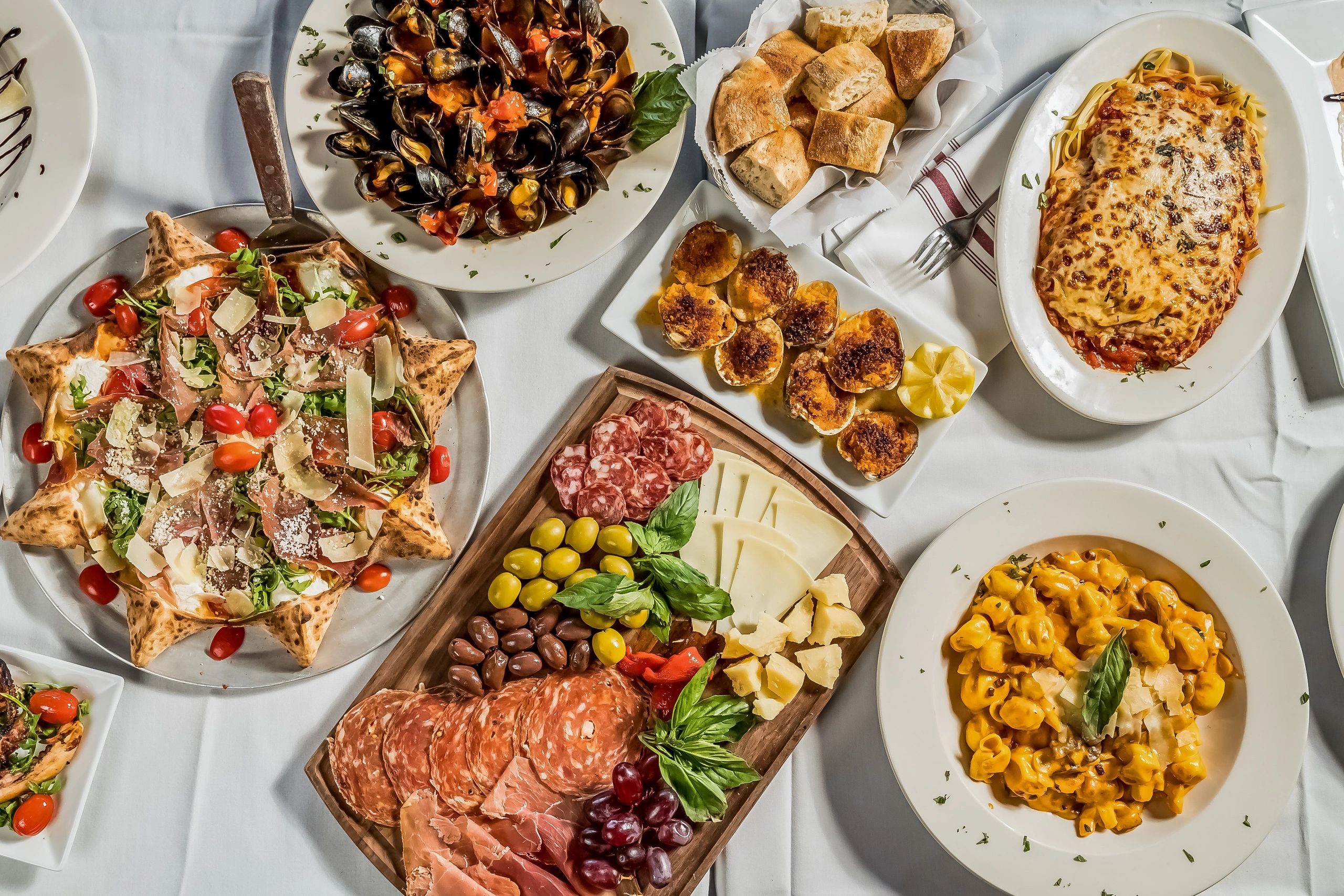 Italian food table reservation
